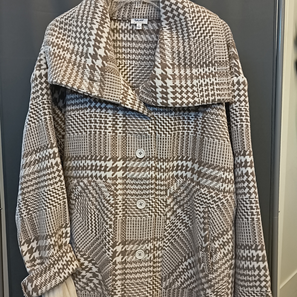 Stylish Brown and White Women's Coat
